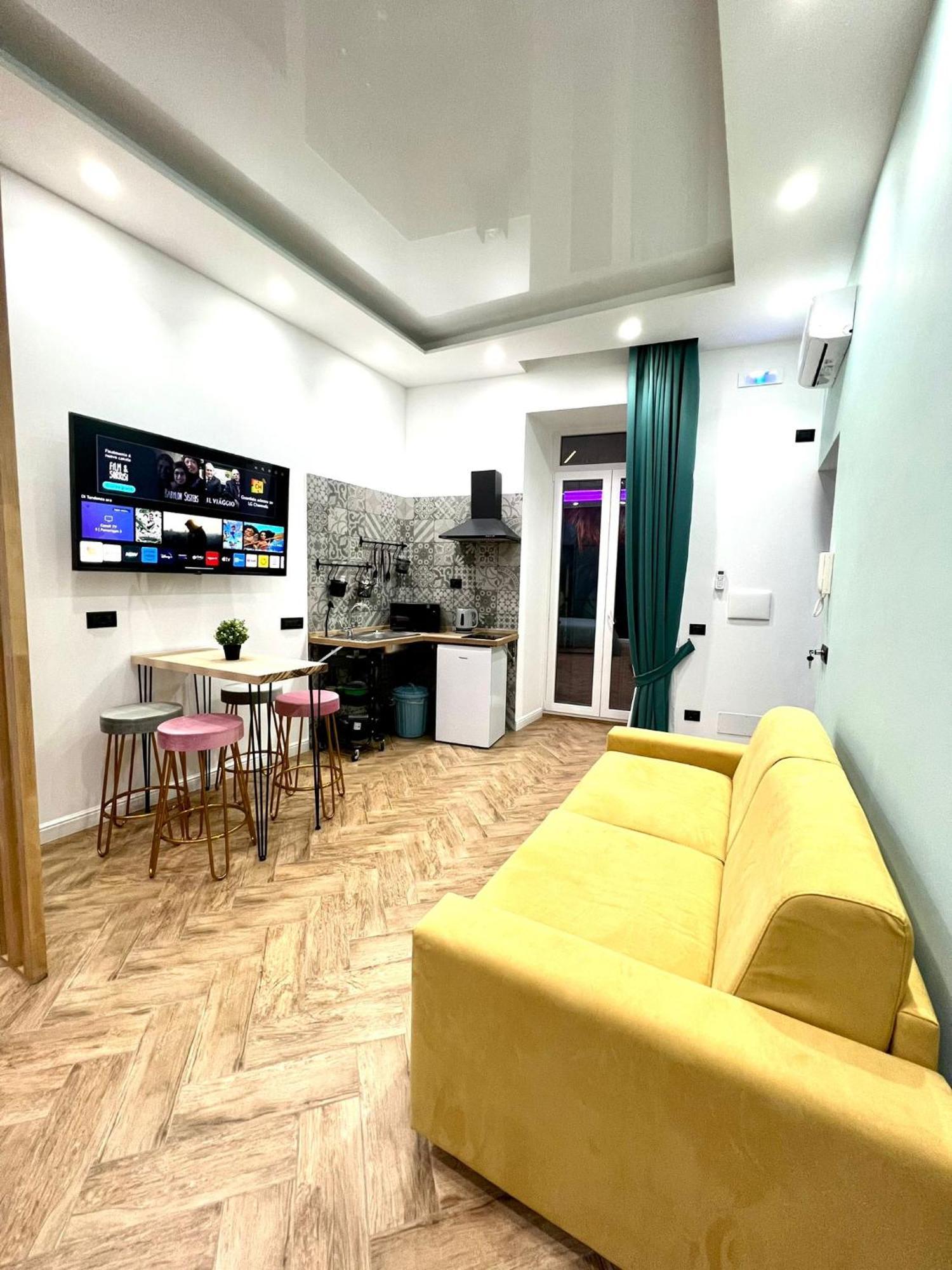 Loft In Borgo Apartman Nápoly Kültér fotó